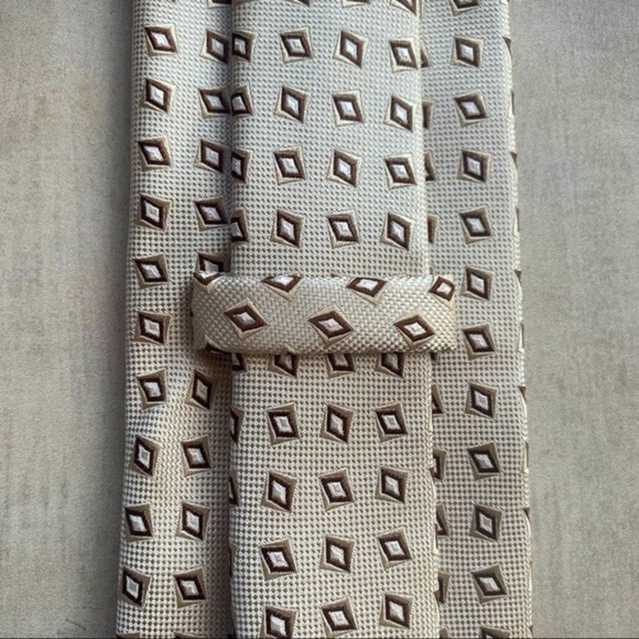 Ermenegildo Zegna Recent Tan & Brown Silk Tie - Picture 4 of 5